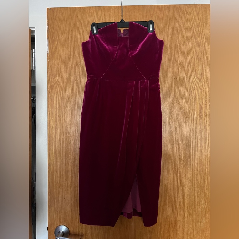 Black Halo Jolie cocktail dress in Velvet Obsession (Cranberry Color)